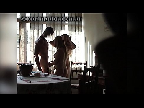 ❤️ Os amigos sexuais invitan a un home xigante e a un trío con el ❤️❌ Porno bonito na pornografía gl.sexvideosex.top ❌