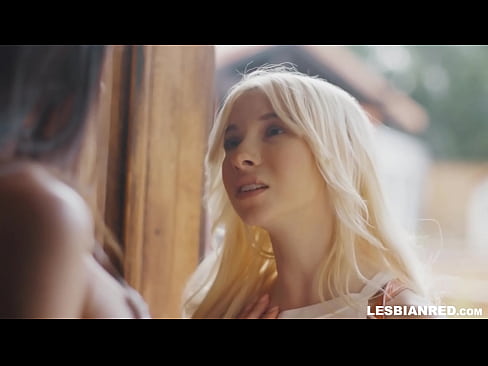 ❤️ A nena chega a casa uns meses despois e acaba comendo o coño da súa madrastra ❤️❌ Porno bonito na pornografía gl.sexvideosex.top ❌