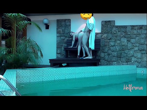 ❤️ O xefe invita a criada á piscina, pero non puido resistirse a un quente ❤️❌ Porno bonito na pornografía gl.sexvideosex.top ❌