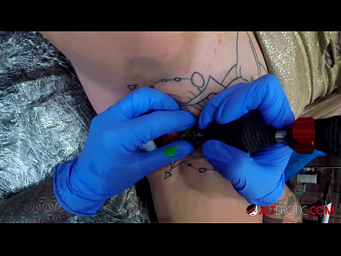 ❤️ Sully Savage, moi tatuada, tatuouse no clítoris ❤️❌ Porno bonito na pornografía gl.sexvideosex.top ❌